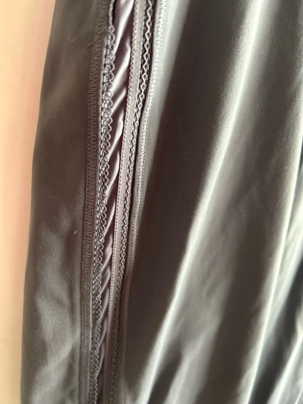 Lululemon Mesh Panel Crop Leggings Size 10 Gray Purple Athleisure Yoga Gym
